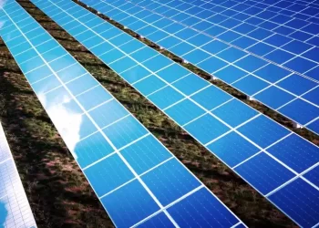 Lanzan Beca Mujer Solar para estudios en certificación en energía fotovoltaica