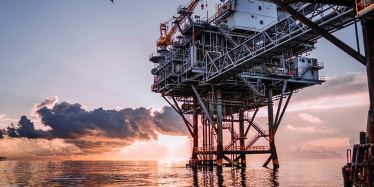 Petróleo mexicano cierra septiembre a la alza