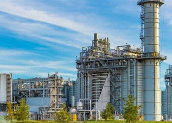 Impugnar Ley de Amparo en caso de aprobarse reforma eléctrica: Expertos