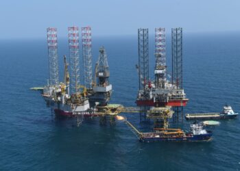 Rebota 3% producción petrolera de Pemex