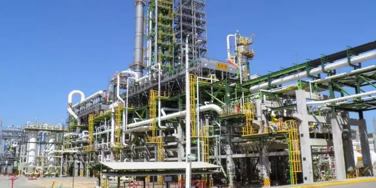 Busca Pemex restablecer producción de óxido de etileno