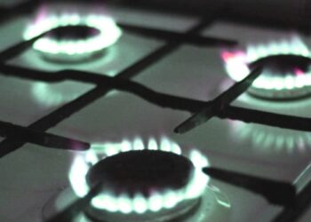 Alerta AMEXGAS alza del gas LP hasta en 6 pesos para invierno