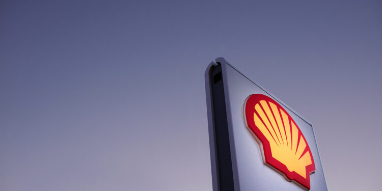 Shell, con un pie fuera de Países Bajos
