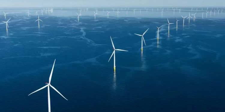 Aprueba Biden granja eólica para Nueva York