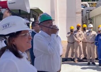 Hay gasolinas para 10 días, dijo AMLO; la reserva estratégica es de 5 días