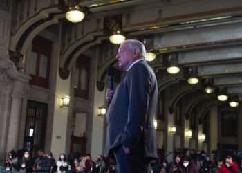 “Presume” AMLO compromisos sustentables