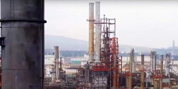 Aumenta Pemex volumen de procesamiento de crudo: Breceda