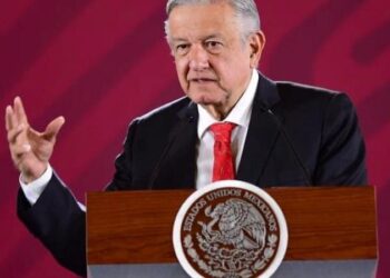 López Obrador mantiene su actitud hostil hacia privados