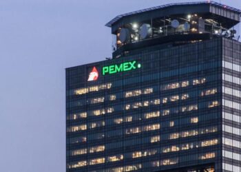 Inhabilitan a segundo involucrado de Pemex en Estafa Maestra