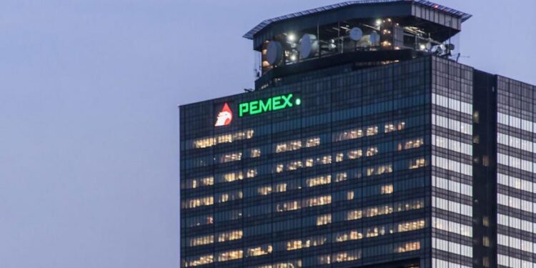 Inhabilitan a segundo involucrado de Pemex en Estafa Maestra