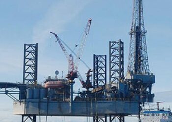 Amexhi firma cooperación petrolera con IOGP y API