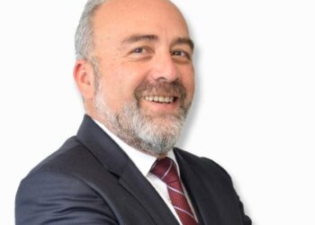 Comparecerán candidatos a la CRE el 19 de febrero