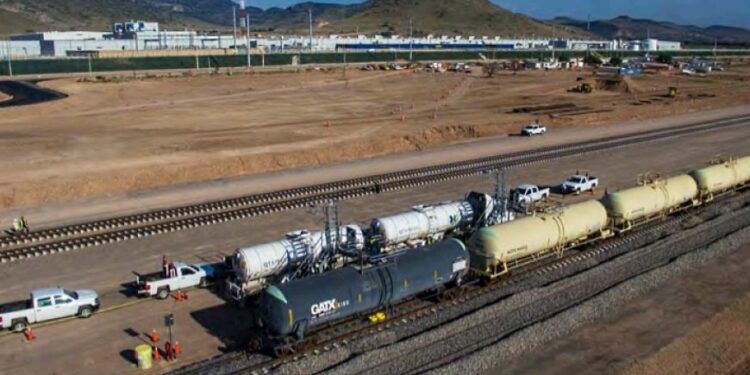 Grupo Mexico y Kansas City Southern anuncian inversiones