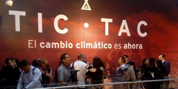 Inauguran exposición "Tic Tac, el cambio climático es ahora"