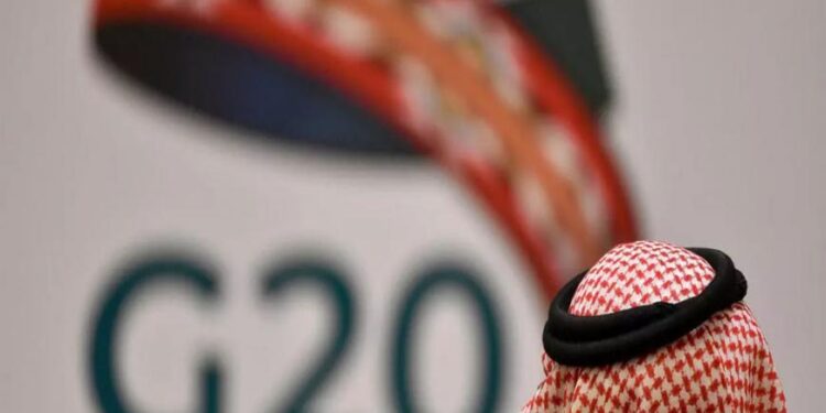 Acuerdo parcial e insuficiente; prevén otra caída de petroprecios