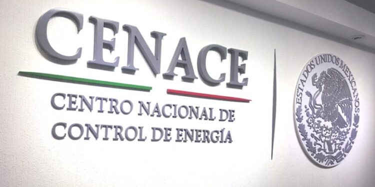 Acata Cenace amparos de generadores solares y eólicos