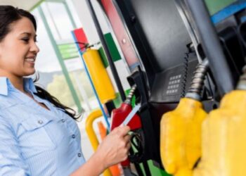 Demanda de gasolina volverá a crecer en 2021: PwC