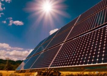 Multa Cofece por MX$ 977,000 a empresas solares