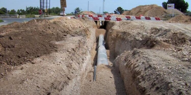 Establecen parámetros de contraprestación para dueños de predios