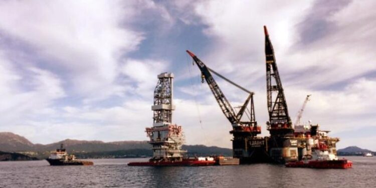 Publica CNH medidas para desarrollo de actividades petroleras