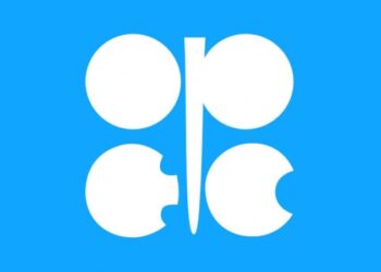 Rusia y Arabia, preparadas para relajar recorte petrolero