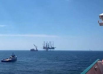 Cayó 10% producción petrolera al 2T-2020