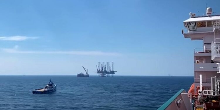 Cayó 10% producción petrolera al 2T-2020