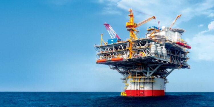 Grandes petroleras venderían USD 110,000 millones en activos