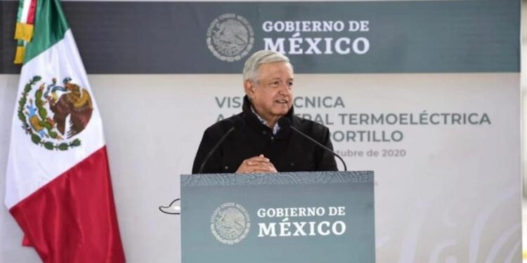 AMLO responde a legisladores de EEUU: rescataré a Pemex y CFE