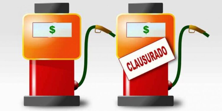 Inmoviliza Profeco más de mil despachadores de gasolinas