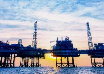 Vuelve a caer producción de Pemex; bajan exportaciones