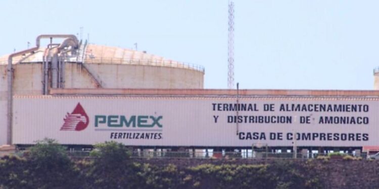 Fusionan Pemex Fertilizantes a Pemex TRI