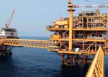 Brinca petróleo mexicano; prevén recuperación económica mundial