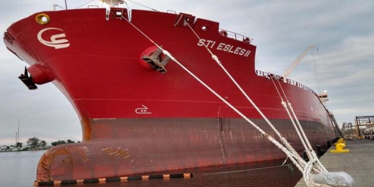 Contribuye Enermex al abasto de combustibles