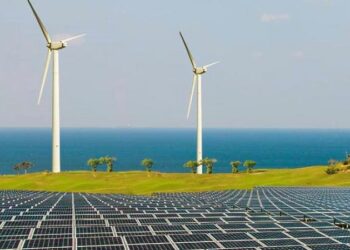 Cambios en regulación energética generaron desconfianza: Fitch