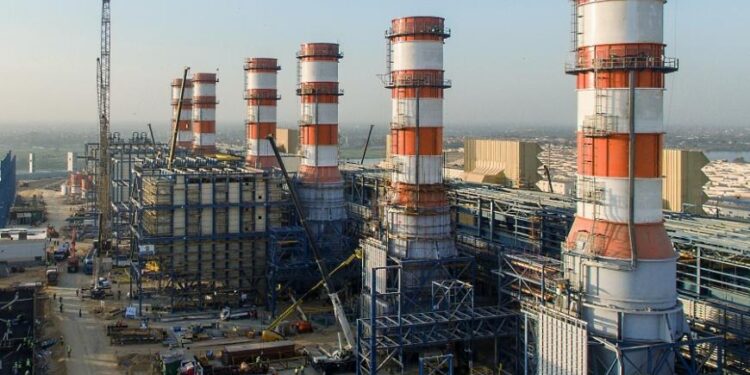 Determinan contenido nacional para nuevas centrales eléctricas