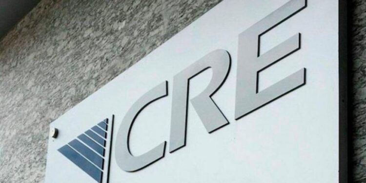 Restablece la CRE regulación asimétrica de Pemex; es provisional