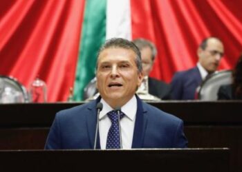 Proponen continuidad energética, pero no la aplican a AMLO