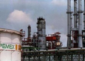 Refinerías de Pemex, al 25%; hay dos fuera de operación