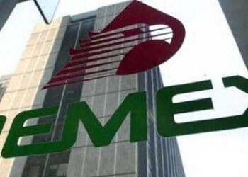 Baja S&P la calificación crediticia de Pemex a BBB