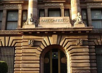 Preocupa a Banxico incertidumbre sobre renovables