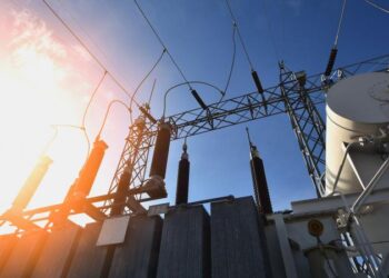 Cofece recomienda no aprobar iniciativa eléctrica