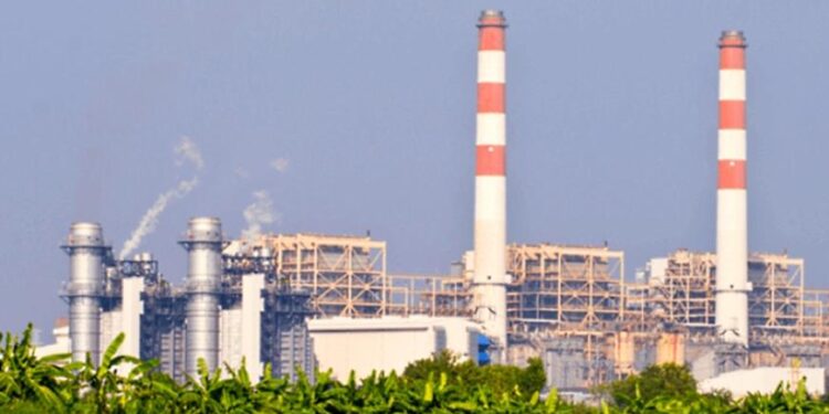 Cancela CFE licitaciones para 4 centrales eléctricas