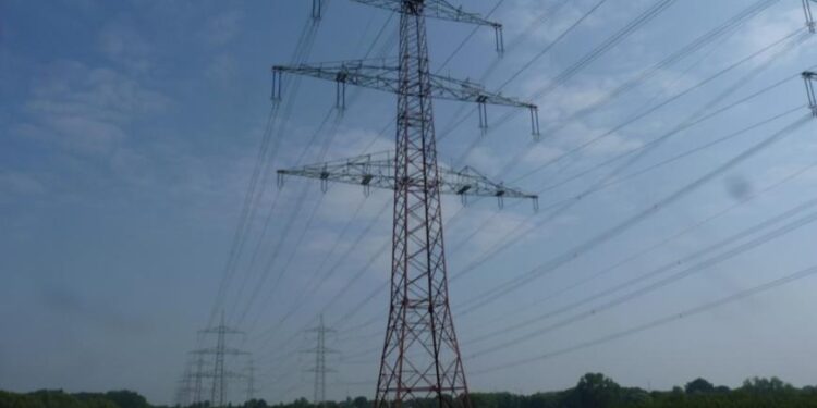 Publican el Decreto que modifica la Ley de la Industria Eléctrica