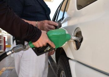 Rechazan gasolineros iniciativa de reforma a hidrocarburos