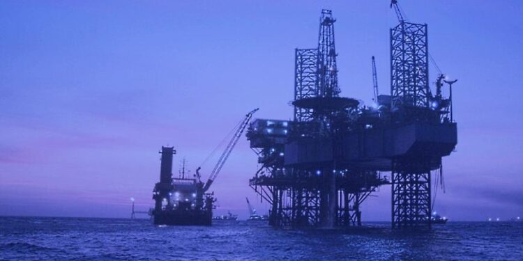 Modifica Pemex plan de desarrollo para el campo Yaxché