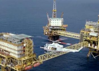 Cae 3% producción de Pemex en octubre