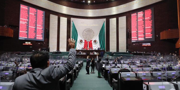 Definen agenda para parlamento abierto de reforma eléctrica