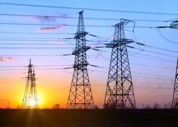 Publica la CRE el Código de Red