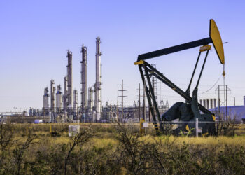 Precio del petróleo consolida su avance